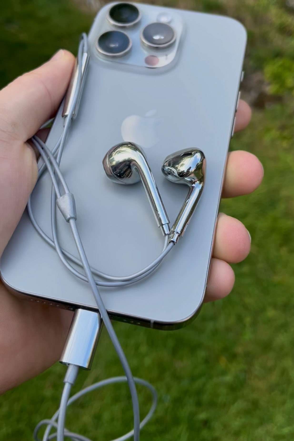 ChromeWire Earphones